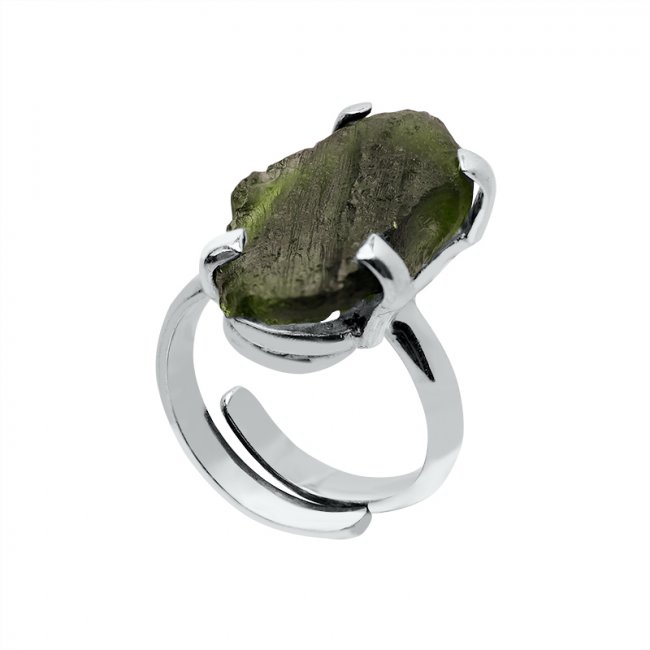 Stříbrný prsten s neopracovaným Vltavínem