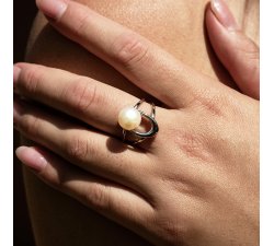 Stříbrný prsten s bílou sladkovodní Gaura perlou