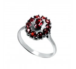 Stříbrný prsten s Granátem
