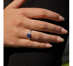 Stříbrný prsten s modrým Safírem z Brazílie a bílým Topazem