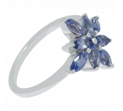 Stříbrný prsten s Tanzanitem ve tvaru květiny