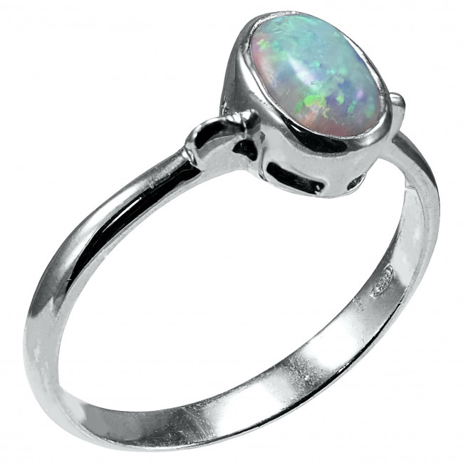 Stříbrný prsten s  etiopským bílým Opálem